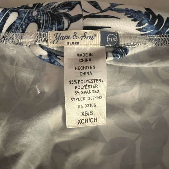 NWT Yarn & Sea Sleep Robe, Size X-Small - Picture 9 of 10